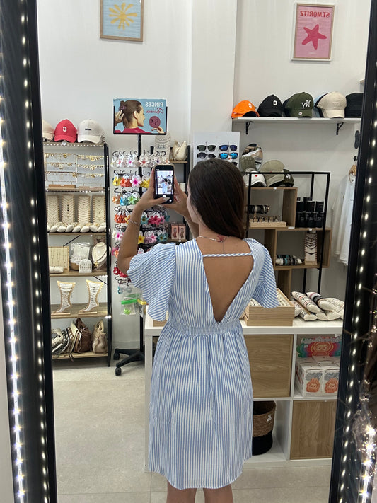 Robe courte à rayures