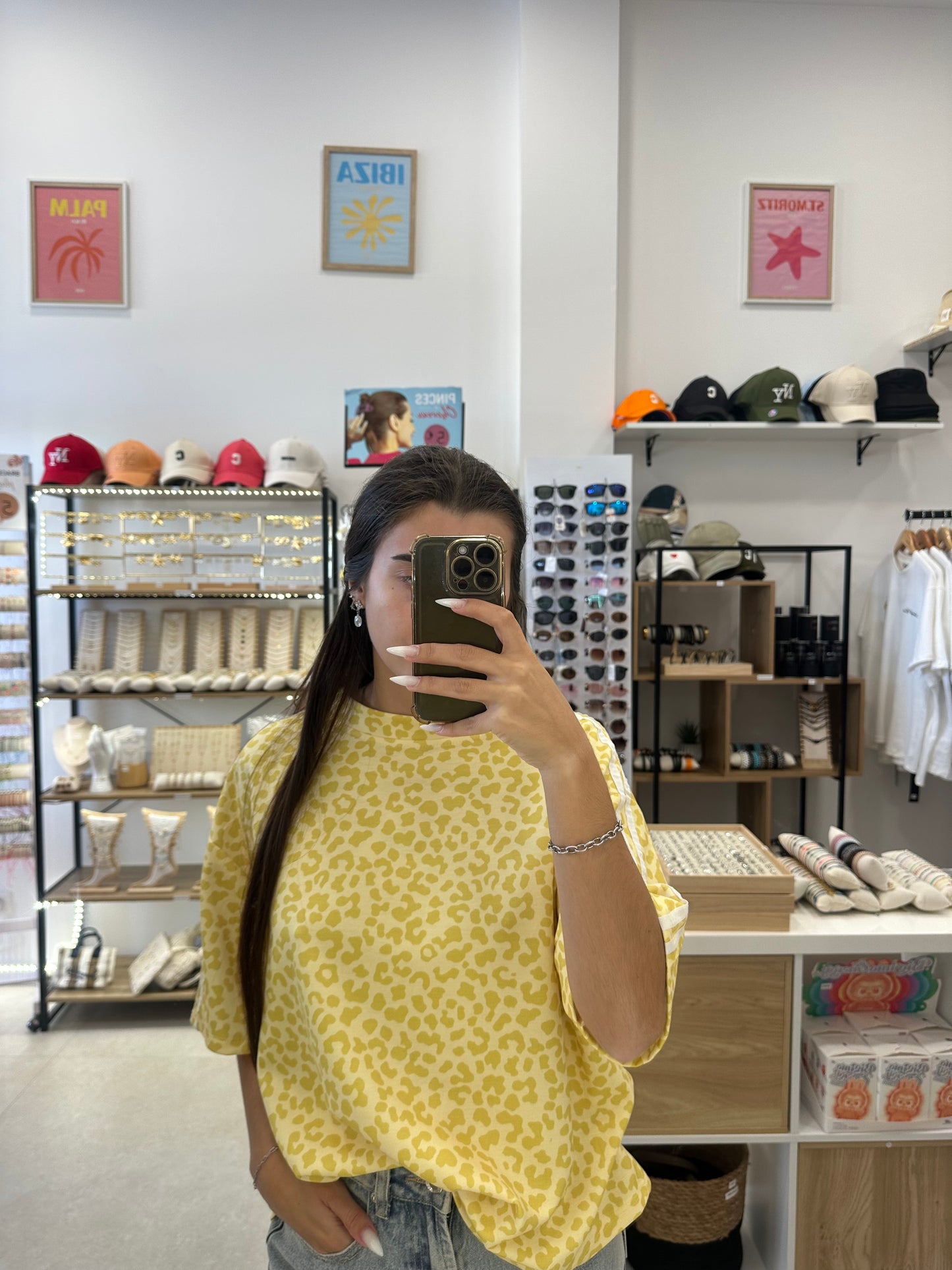 Ensemble tee shirt et pantalon léopard jaune