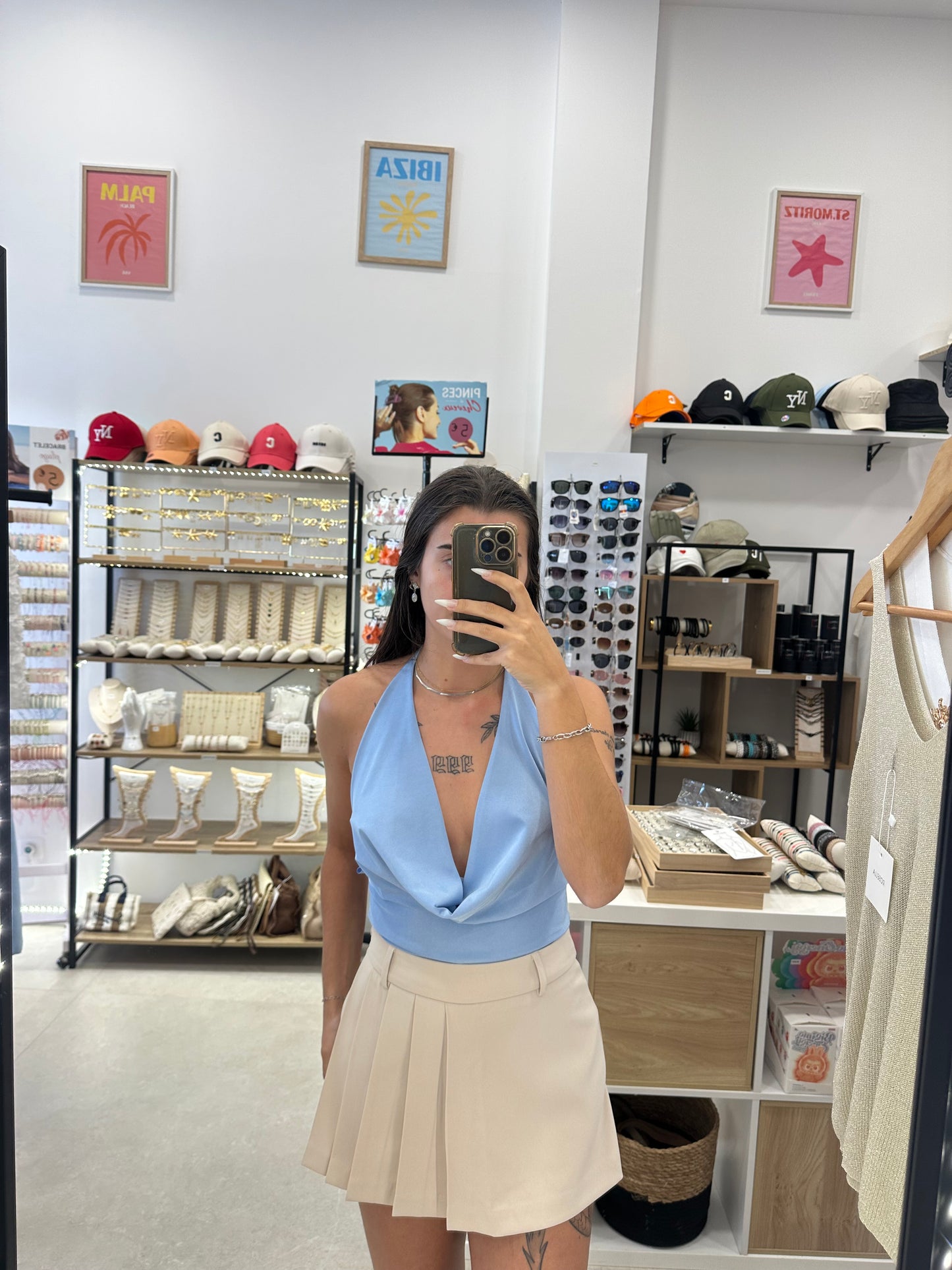 Top bleu dos nu