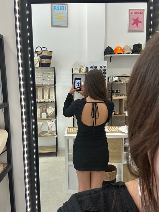 Robe courte noire dos nu