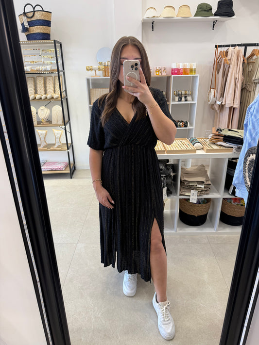 Robe longue noire à paillettes