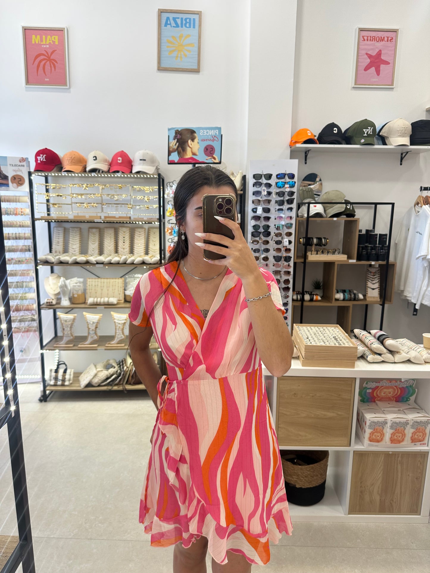 Robe courte rose et orange