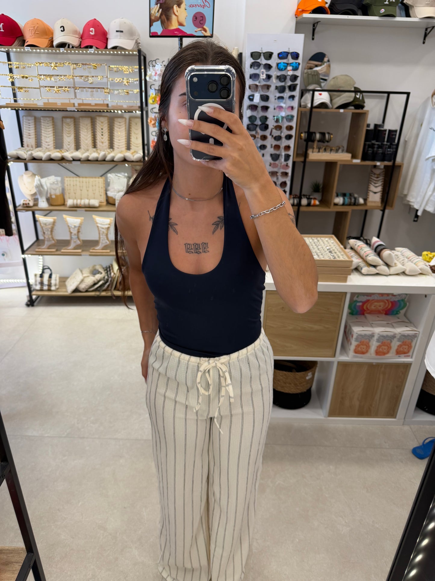 Pantalon blanc à rayures