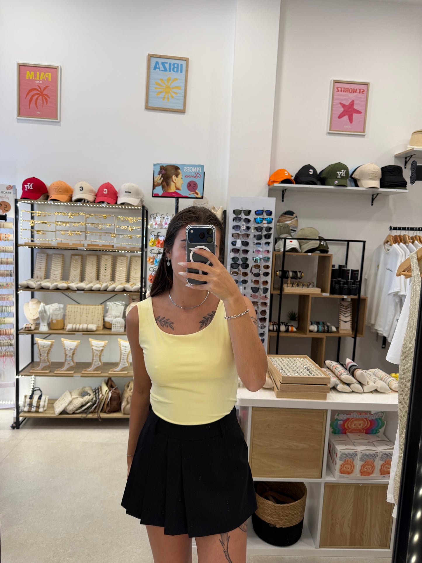 Top jaune