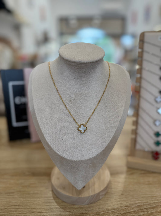 Collier « Davia » doré & blanc