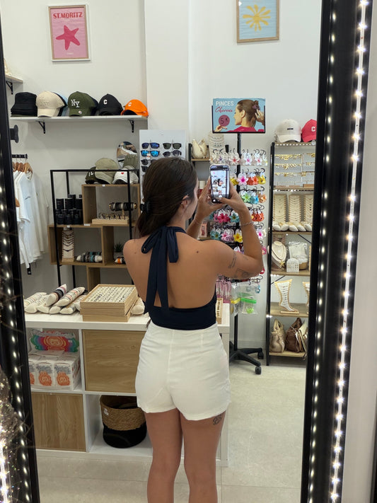 Jupe short blanc à noeud