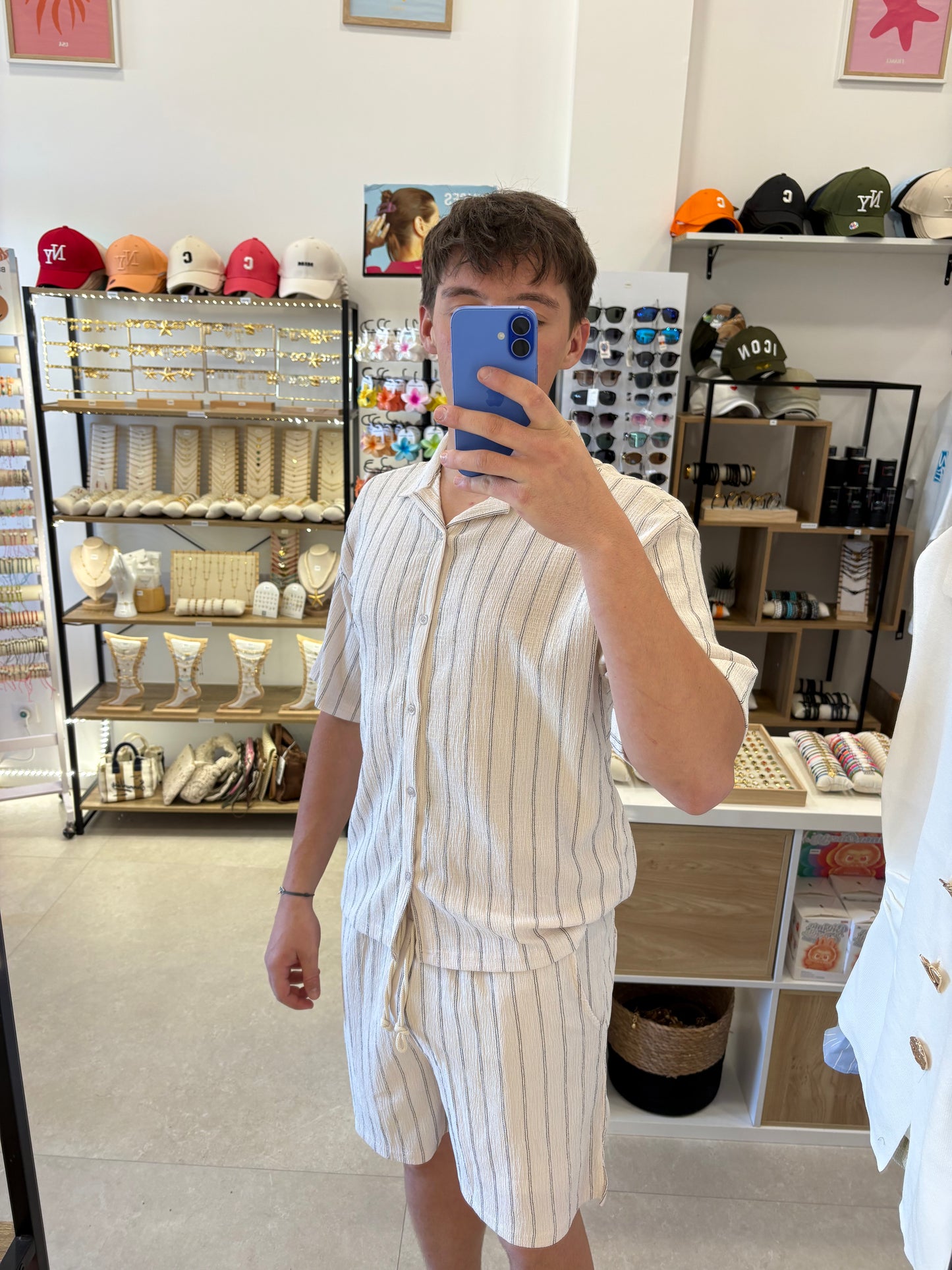 Ensemble beige à rayures