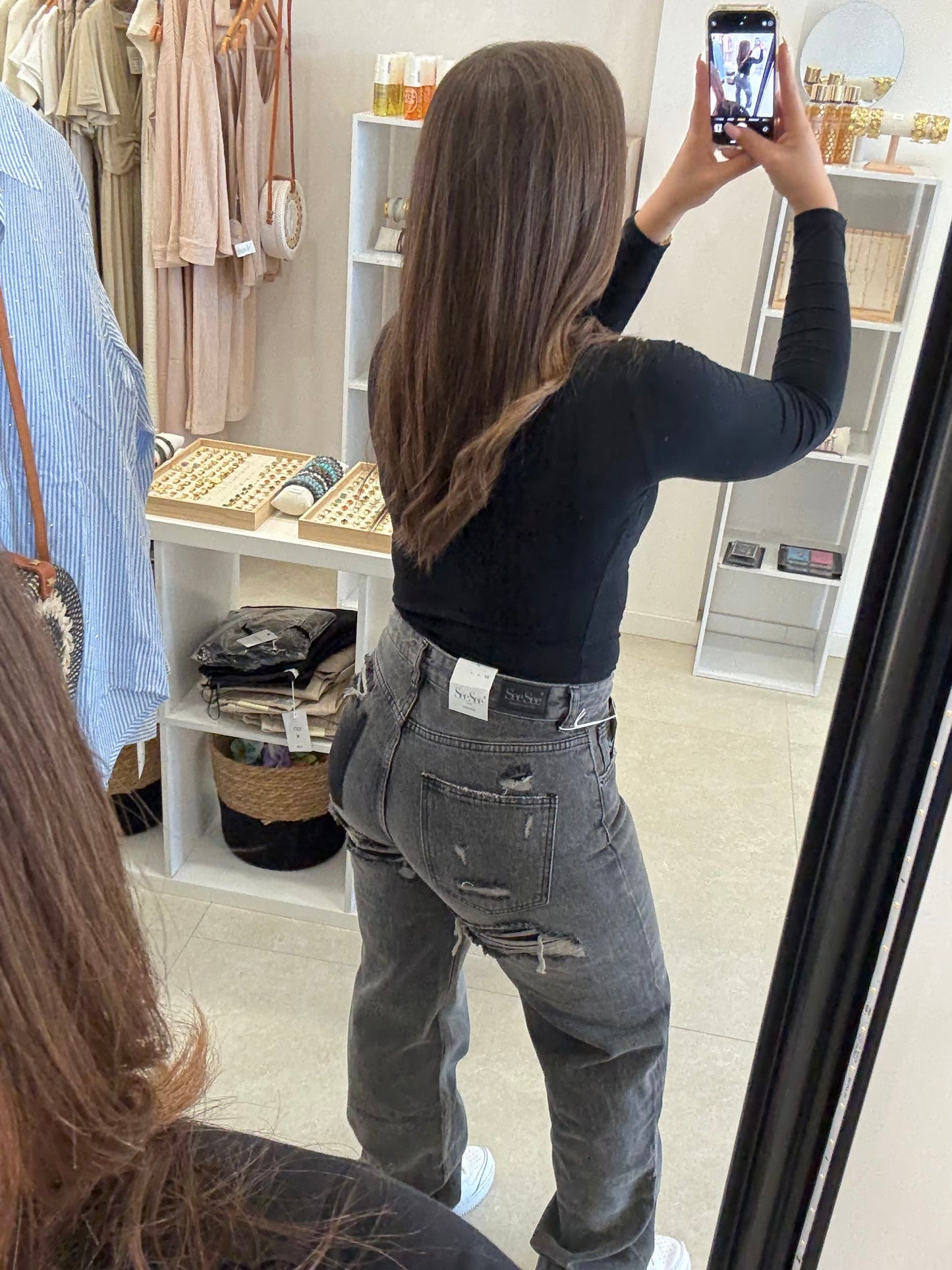 Jean Poche Déchirée