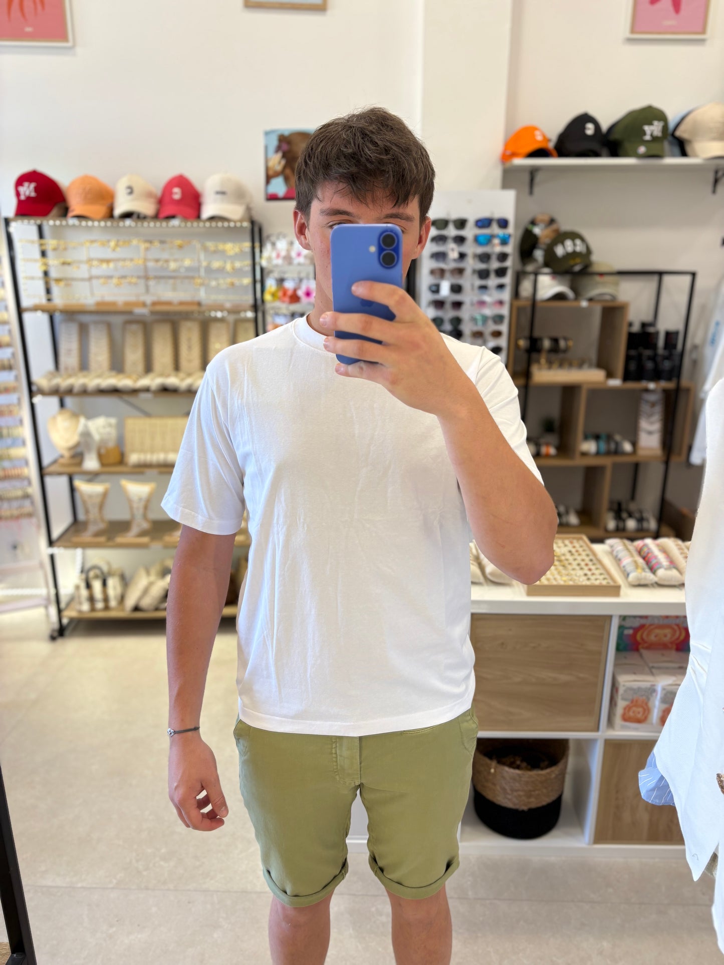 Short Kaki