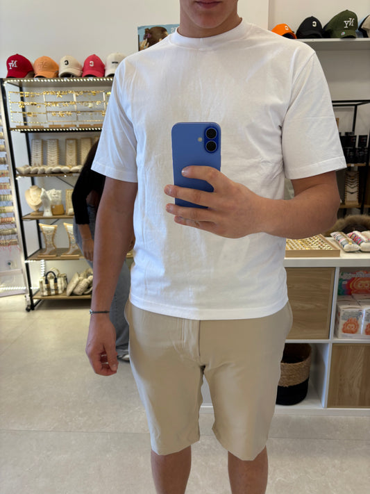 Short beige